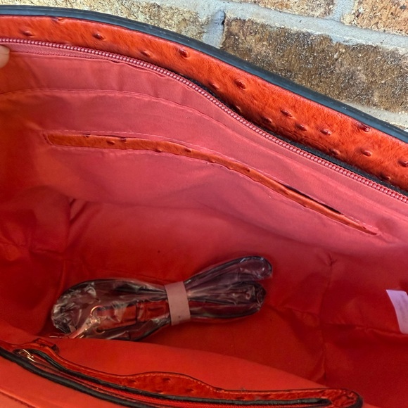 Brand New Le Miel Orange Handbag PETA approved Vegan.  Alligator / Ostrich print - Picture 10 of 16